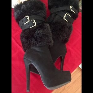 LUXE Black/Faux Fur Women's Boots Sz. 7